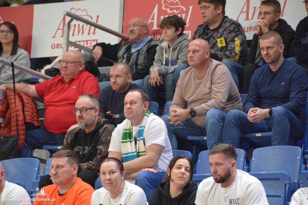 Kibice na meczu Anwil vs. King