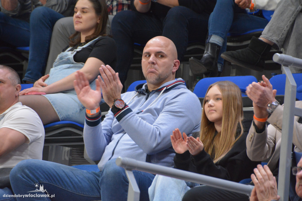Kibice na meczu Anwil vs. King