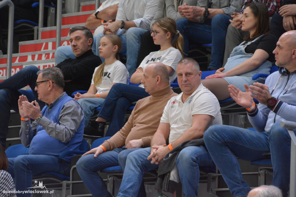 Kibice na meczu Anwil vs. King