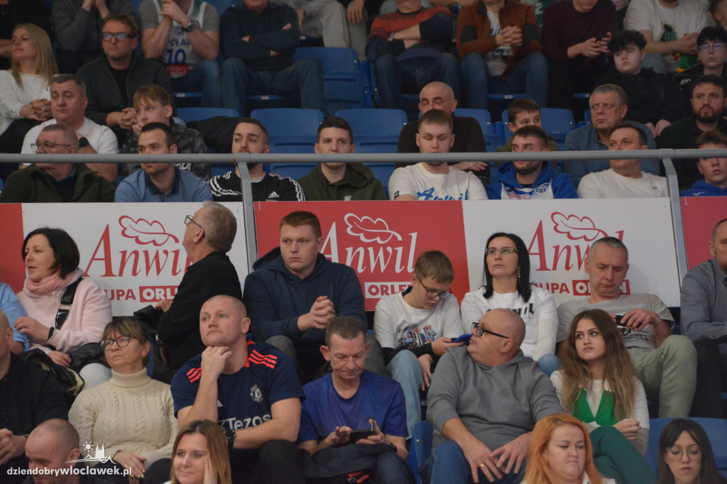 Kibice na meczu Anwil vs. King
