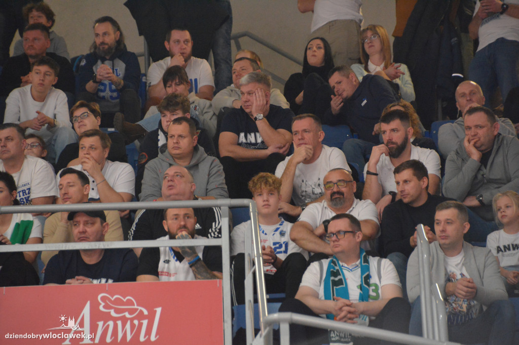 Kibice na meczu Anwil vs. King