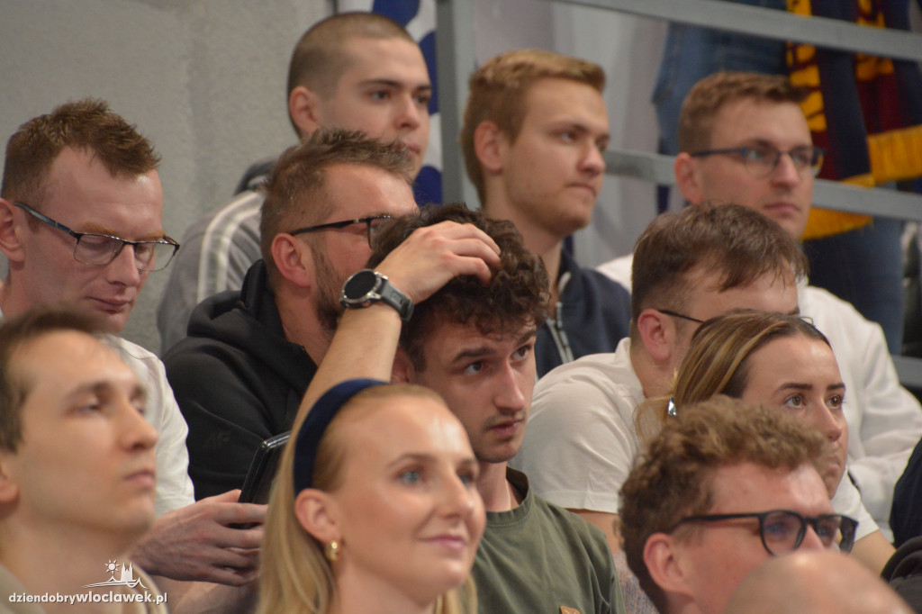 Kibice na meczu Anwil vs. King