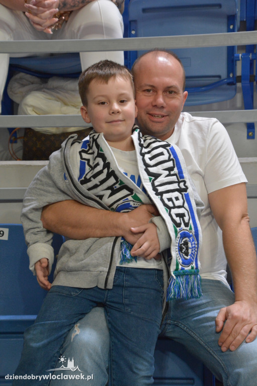 Kibice na meczu Anwil vs. King
