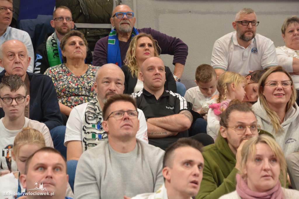 Kibice na meczu Anwil vs. King