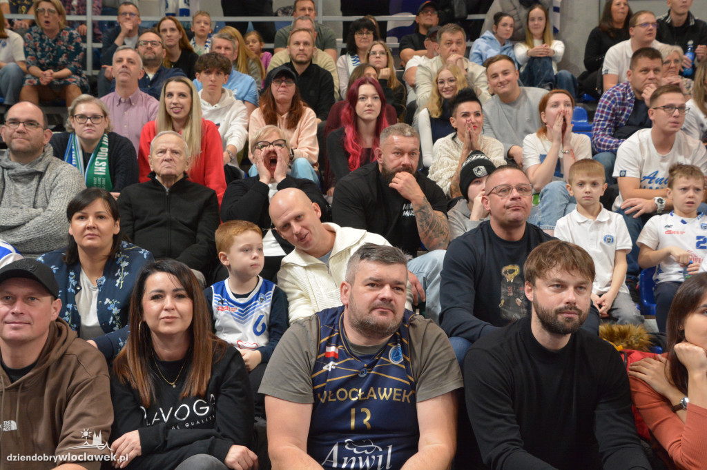 Kibice na meczu Anwil vs. King