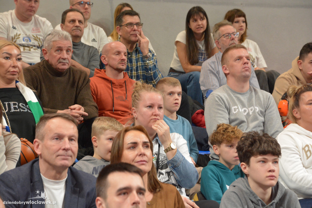 Kibice na meczu Anwil vs. King