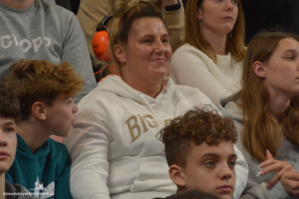 Kibice na meczu Anwil vs. King