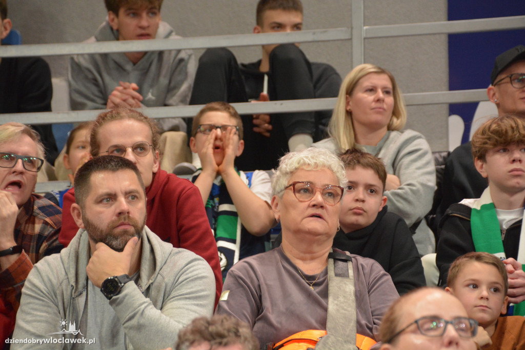 Kibice na meczu Anwil vs. King