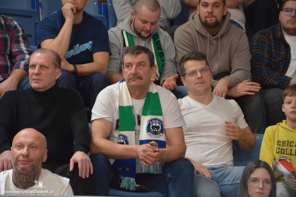 Kibice na meczu Anwil vs. King
