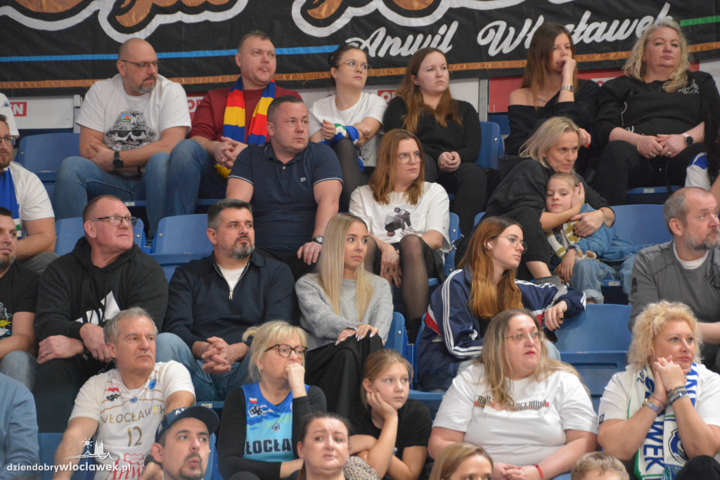 Kibice na meczu Anwil vs. King