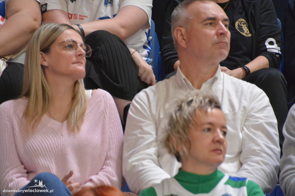 Kibice na meczu Anwil vs. King