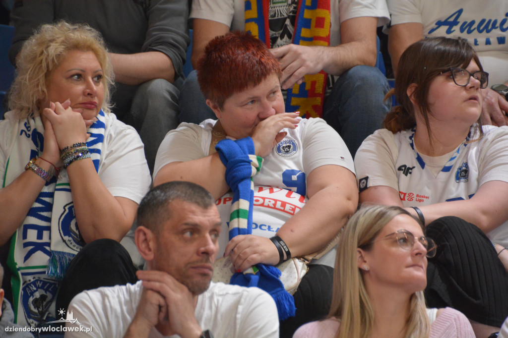 Kibice na meczu Anwil vs. King