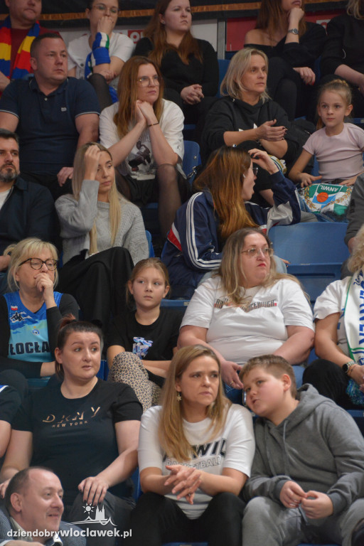 Kibice na meczu Anwil vs. King