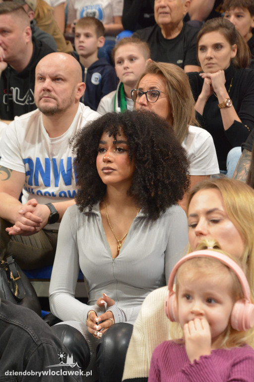 Kibice na meczu Anwil vs. King
