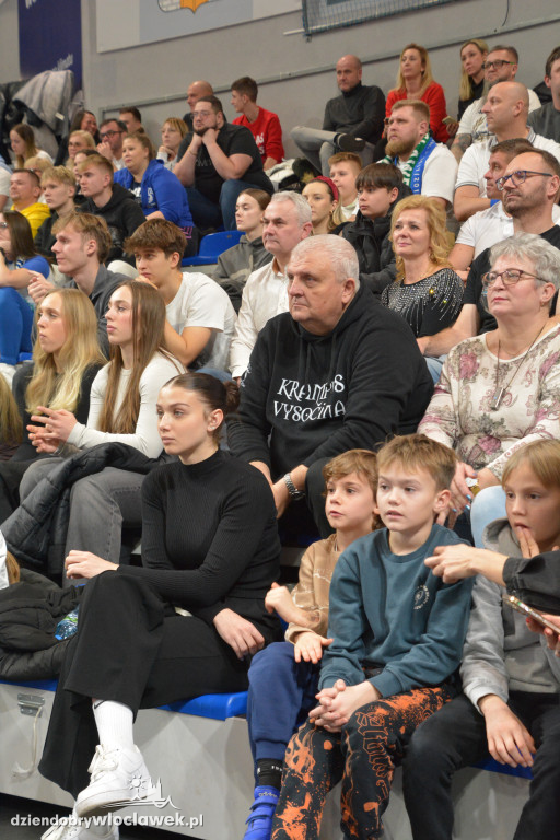Kibice na meczu Anwil vs. King