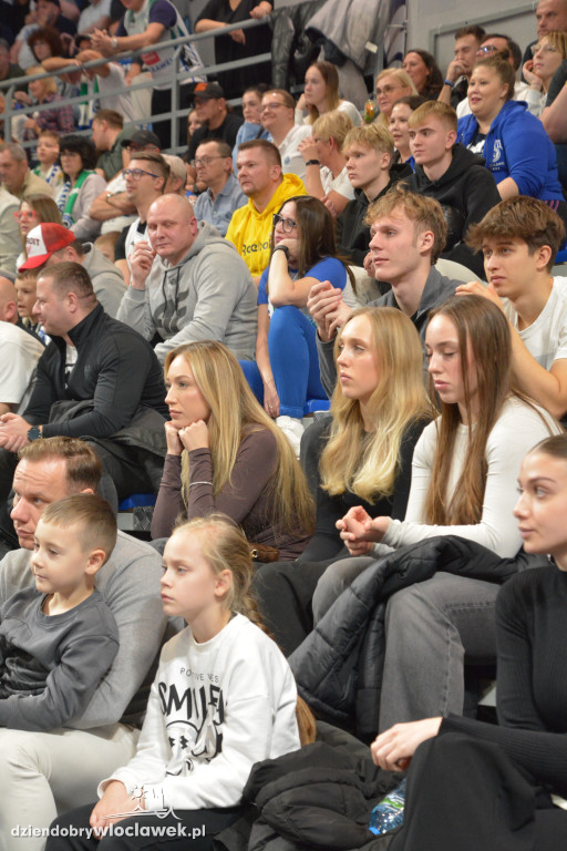 Kibice na meczu Anwil vs. King