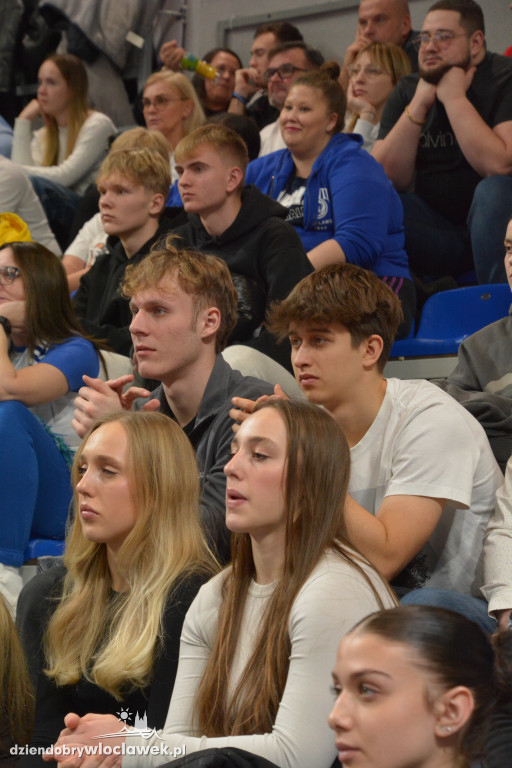 Kibice na meczu Anwil vs. King