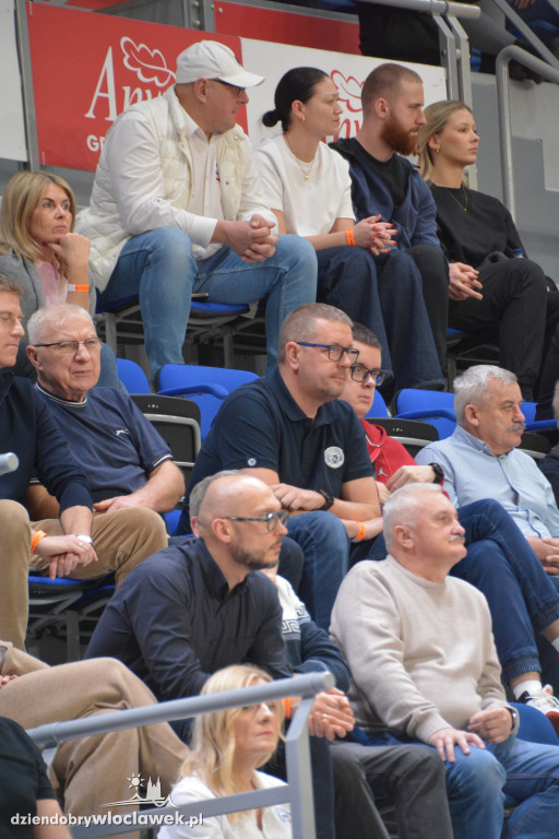 Kibice na meczu Anwil vs. King