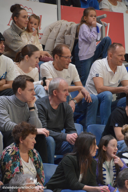 Kibice na meczu Anwil vs. King