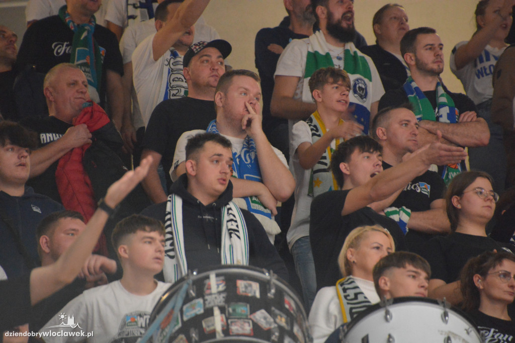 Kibice na meczu Anwil vs. King