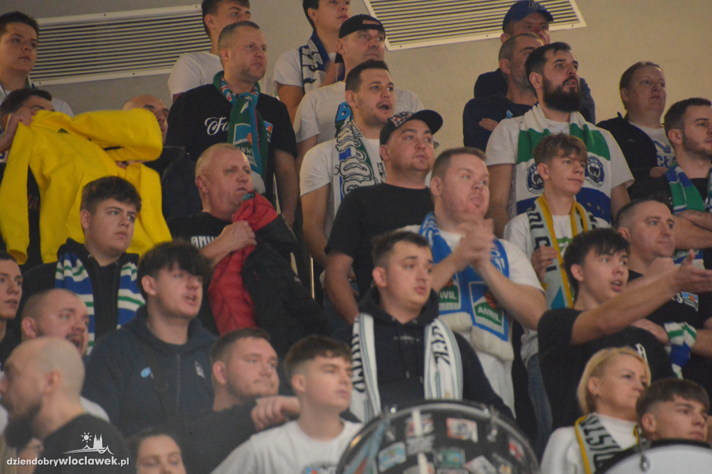 Kibice na meczu Anwil vs. King