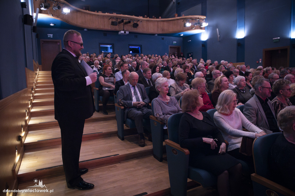 Sylwestrowy wieczór w Teatrze Impresaryjnym