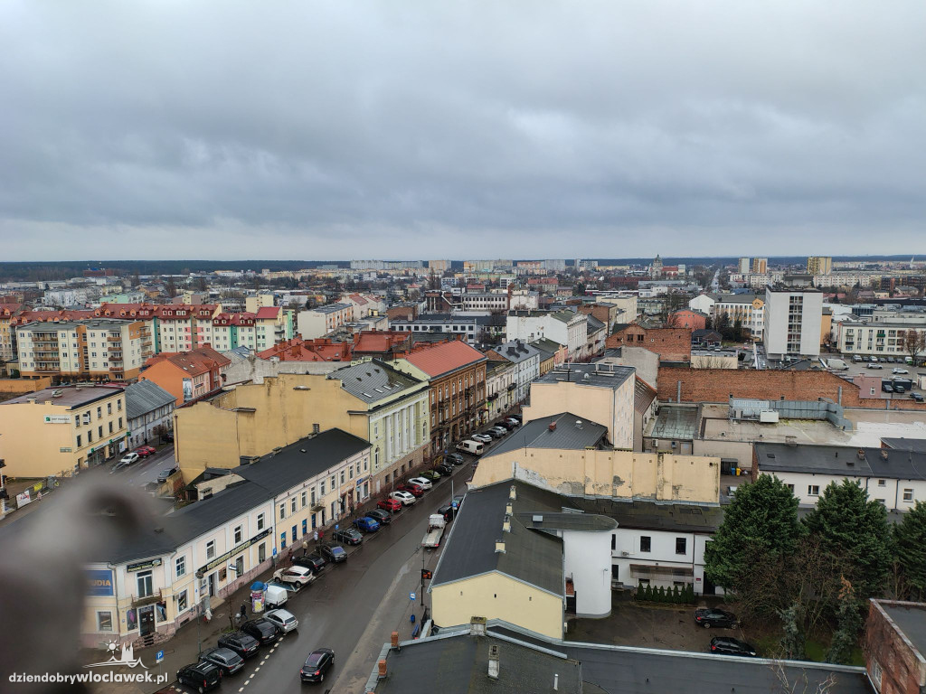 Plac Wolności i cztery jego strony świata