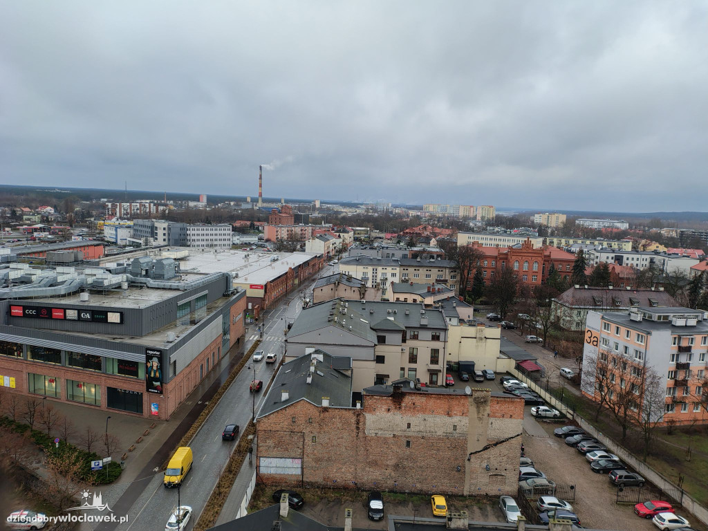 Plac Wolności i cztery jego strony świata