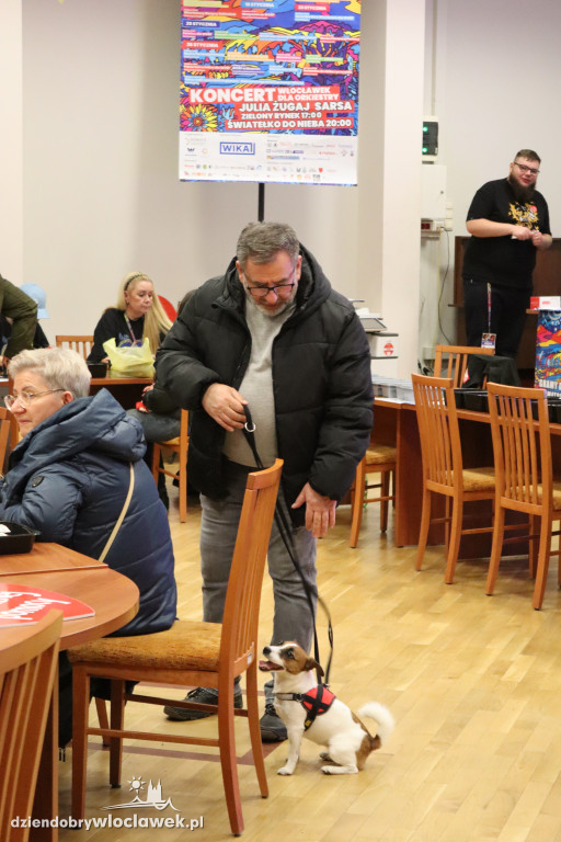 33. Finał WOŚP: liczenie pieniędzy z puszek