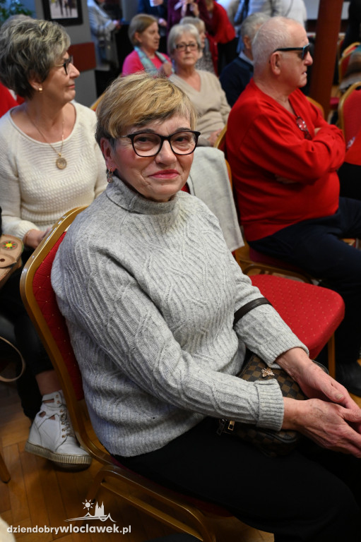 Seniorzy świętowali Walentynki w Starej Remizie