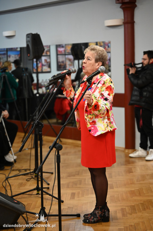 Seniorzy świętowali Walentynki w Starej Remizie