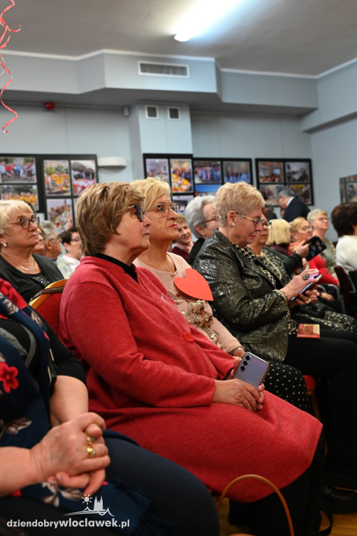Seniorzy świętowali Walentynki w Starej Remizie