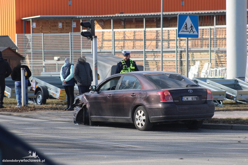 Zderzenie na skrzyżowaniu Chopina i Cmentarnej