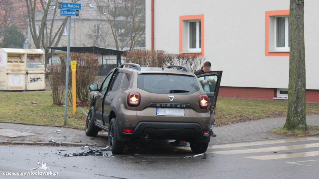 Kolizja na skrzyżowaniu Chmielnej i Bukowej