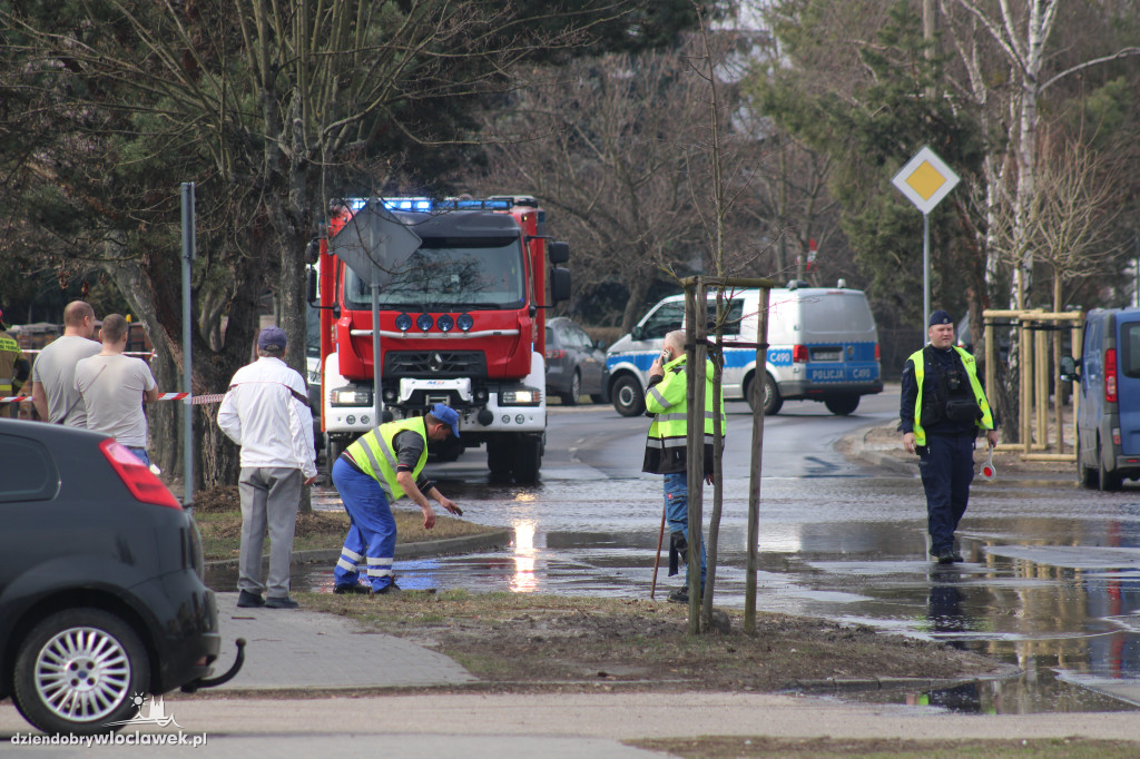 Awaria wodociągowa na Zbiegniewskiej