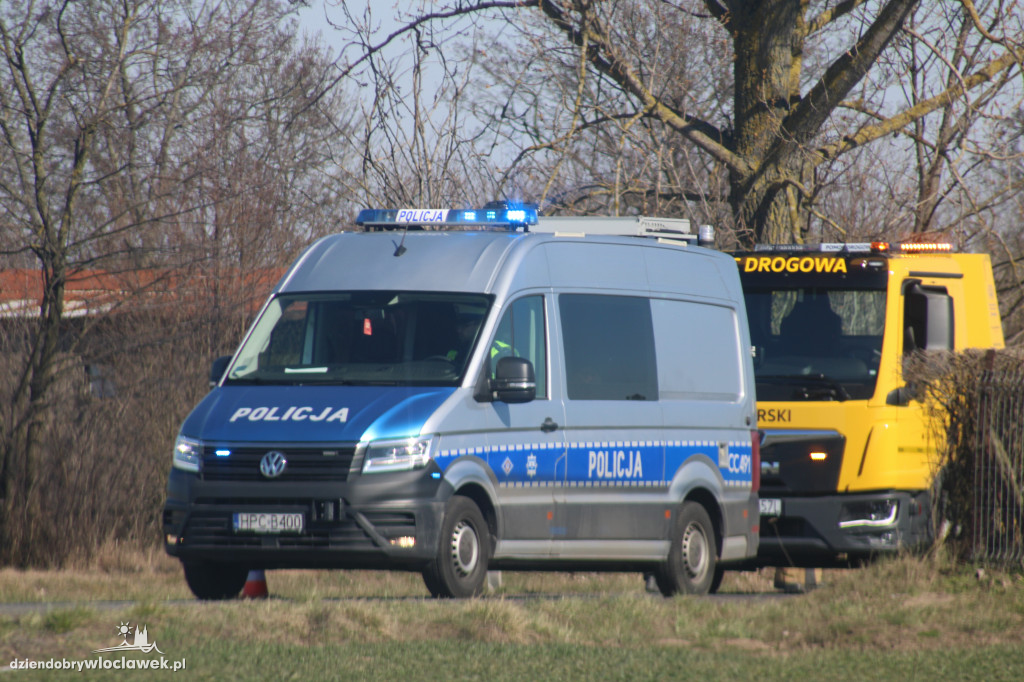 Dachowanie na DW252 w Brzeziu