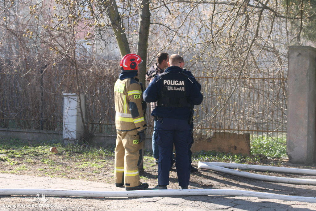 Pożar pustostanu na Placu Kolanowszczyzna