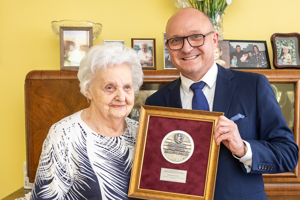 Medal dla Pani Kazimiery Szarafińskiej