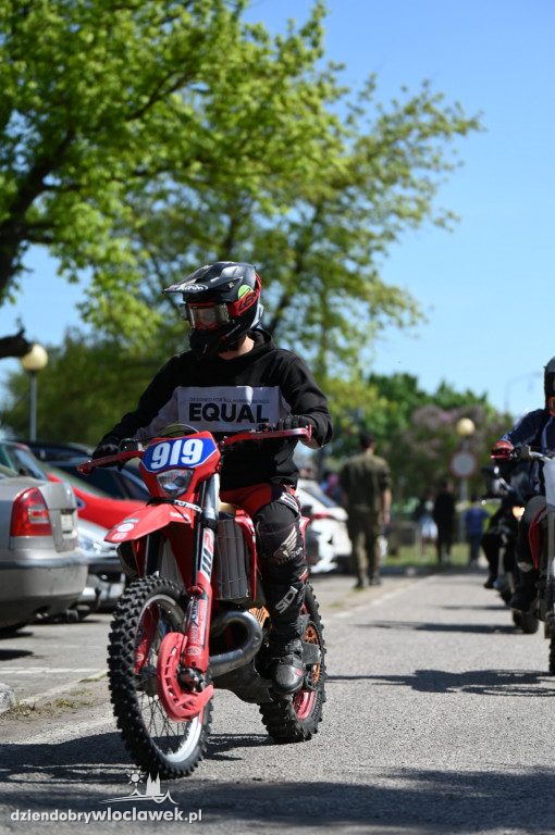 Moto-aero 2025: Parada motocykli i pokazy lotnicze