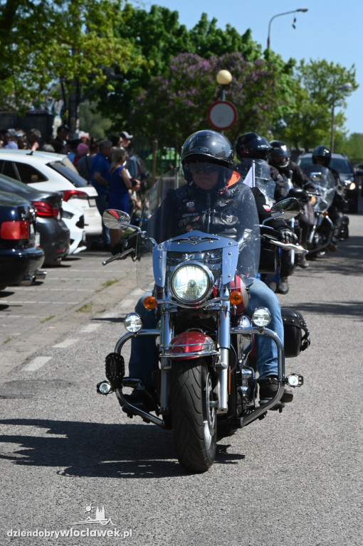 Moto-aero 2025: Parada motocykli i pokazy lotnicze
