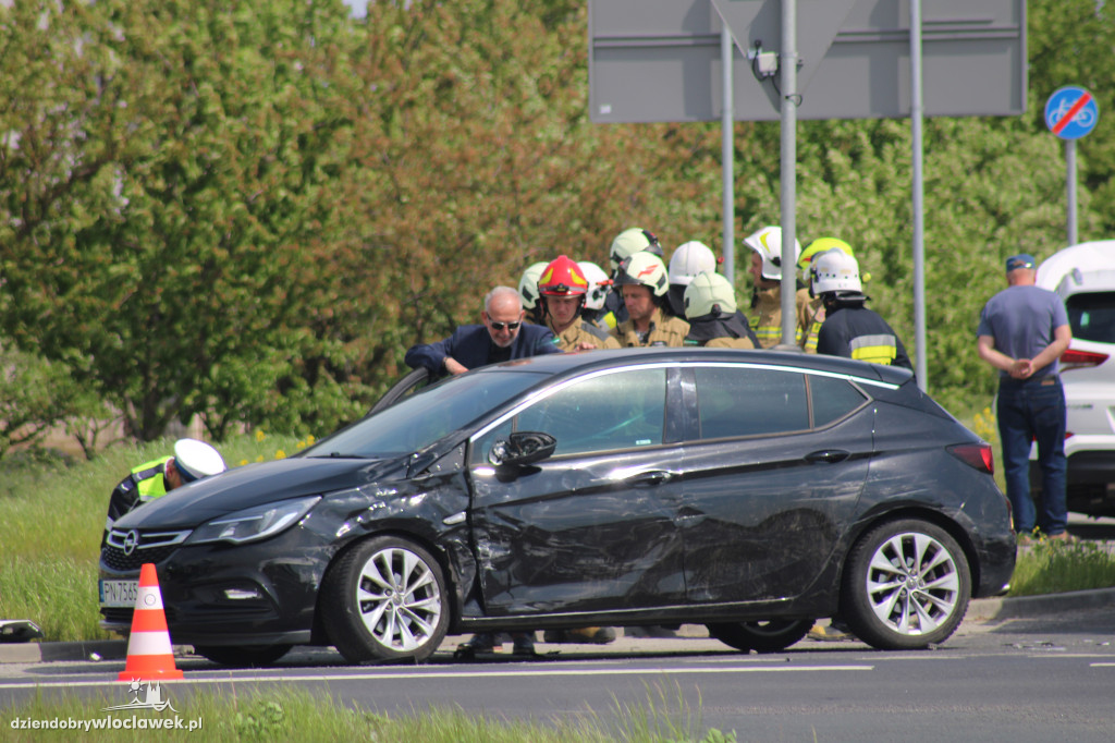 Wypadek na obwodnicy Lubrańca