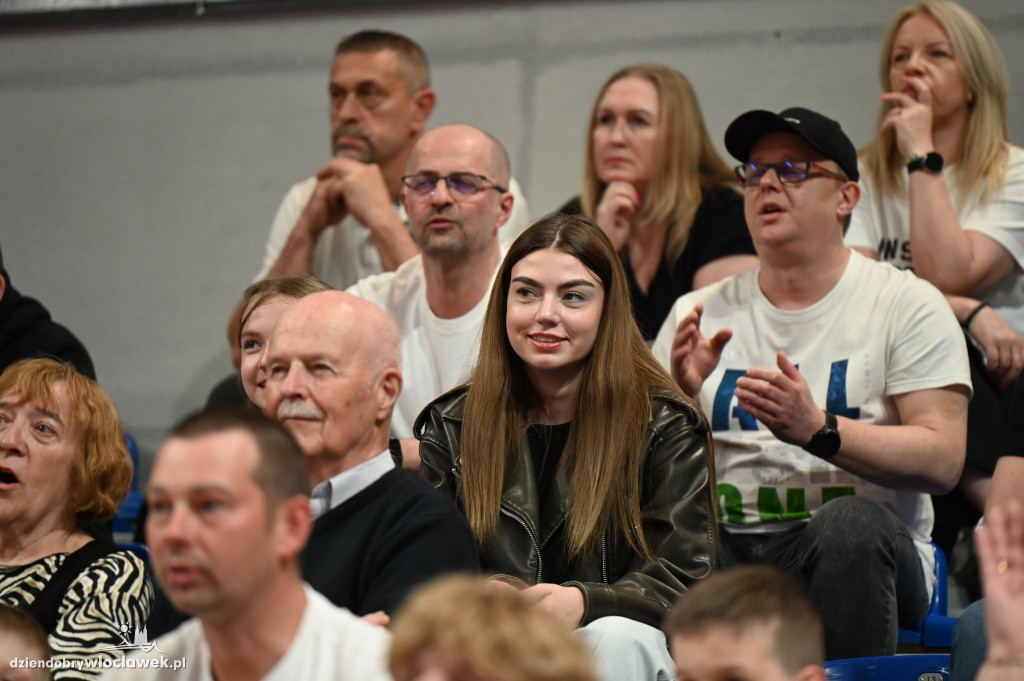 Kibice ma meczu Anwil vs. MKS Dąbrowa Górnicza