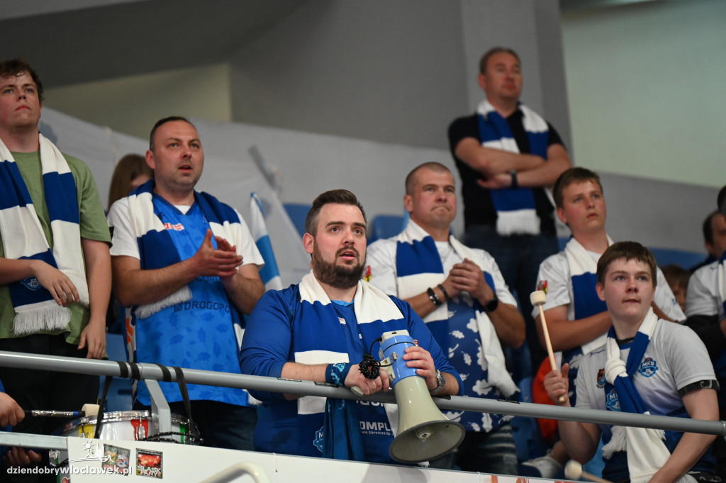 Kibice ma meczu Anwil vs. MKS Dąbrowa Górnicza