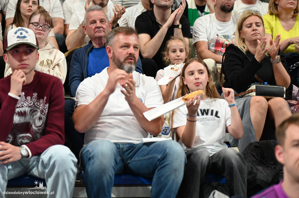 Kibice ma meczu Anwil vs. MKS Dąbrowa Górnicza