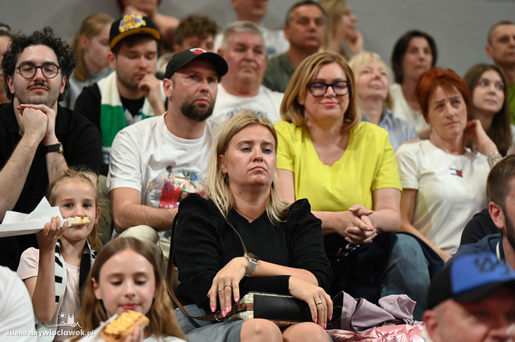 Kibice ma meczu Anwil vs. MKS Dąbrowa Górnicza