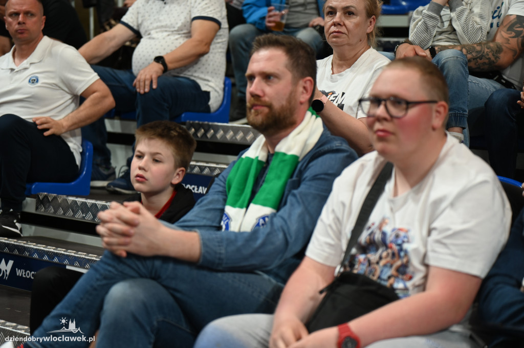 Kibice ma meczu Anwil vs. MKS Dąbrowa Górnicza