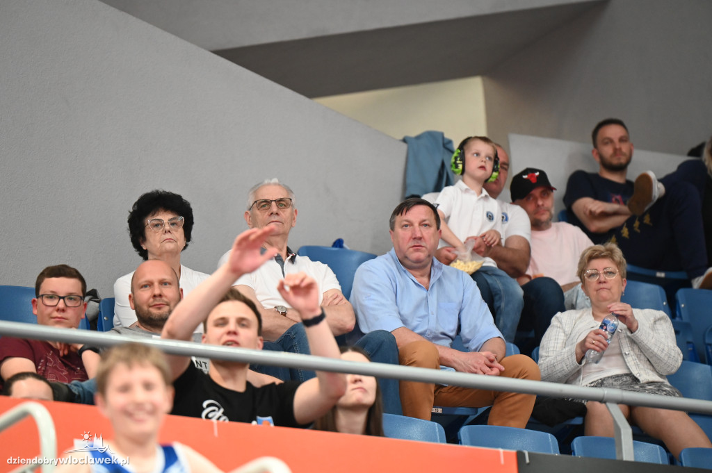 Kibice ma meczu Anwil vs. MKS Dąbrowa Górnicza