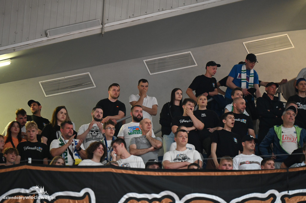 Kibice ma meczu Anwil vs. MKS Dąbrowa Górnicza
