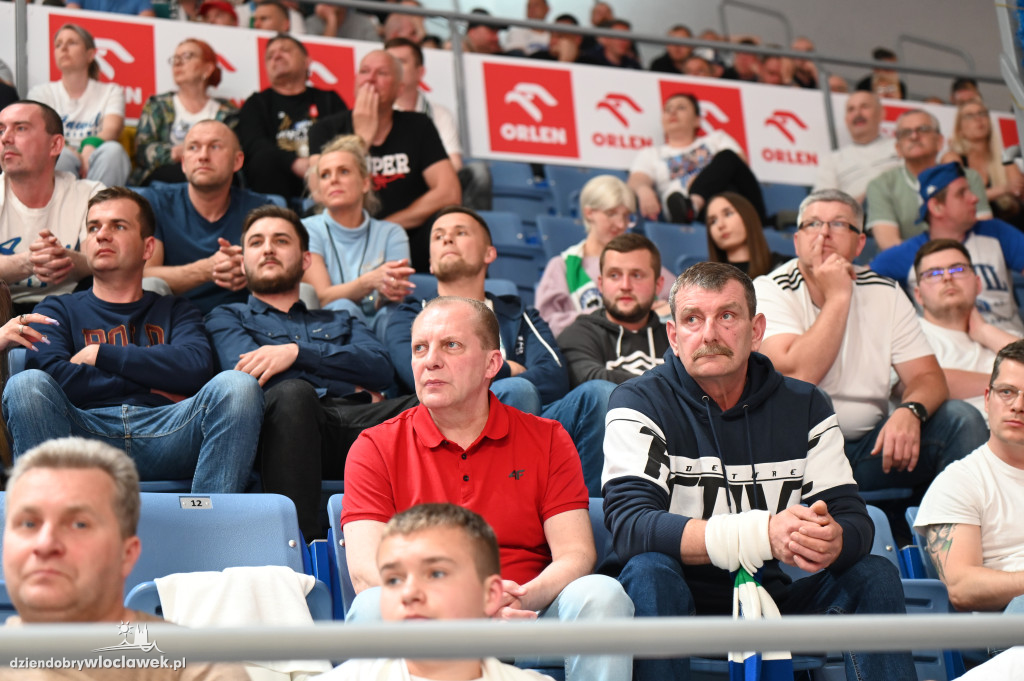 Kibice ma meczu Anwil vs. MKS Dąbrowa Górnicza