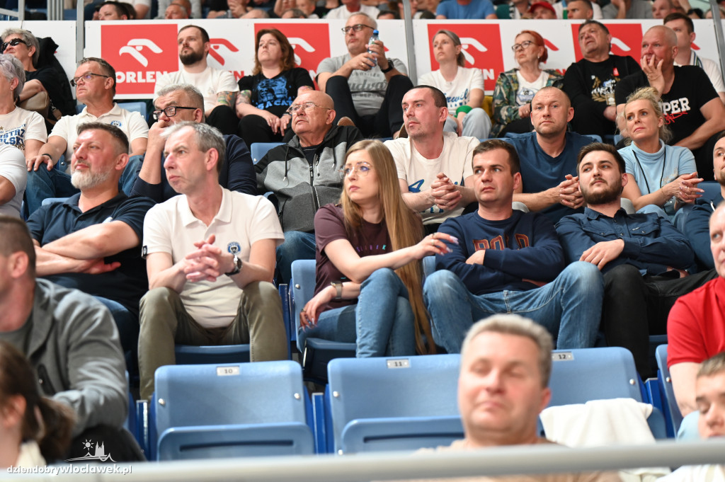 Kibice ma meczu Anwil vs. MKS Dąbrowa Górnicza